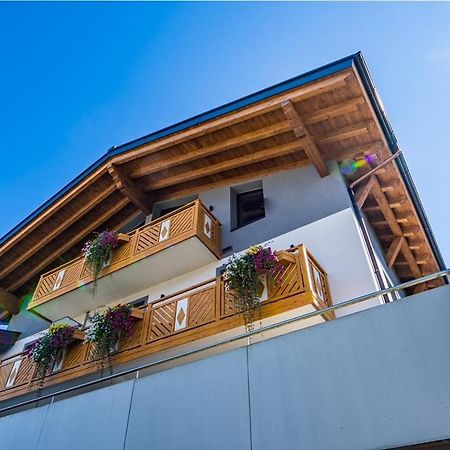 Bernstein Appartements Kaprun Bagian luar foto