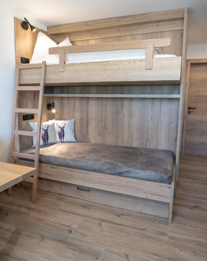 Bernstein Appartements Kaprun Bagian luar foto