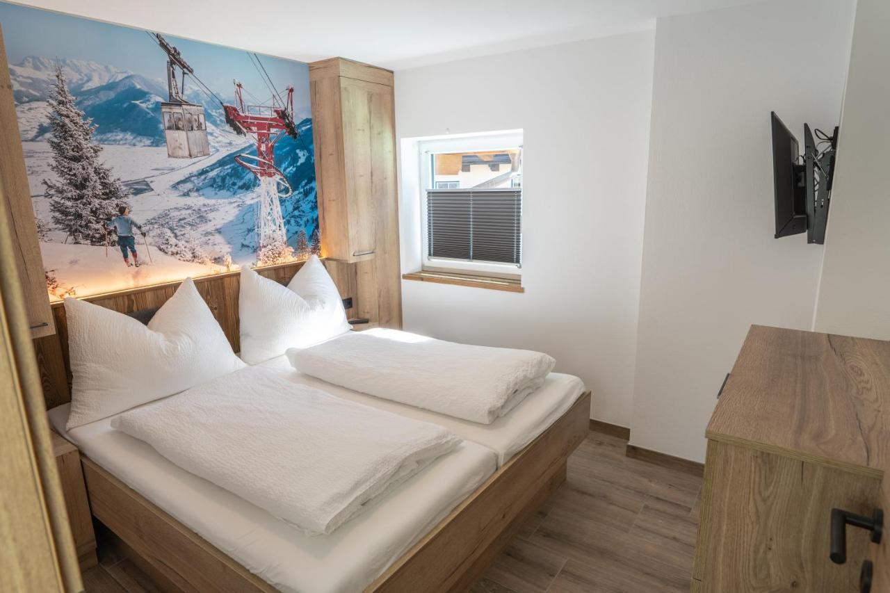Bernstein Appartements Kaprun Bagian luar foto